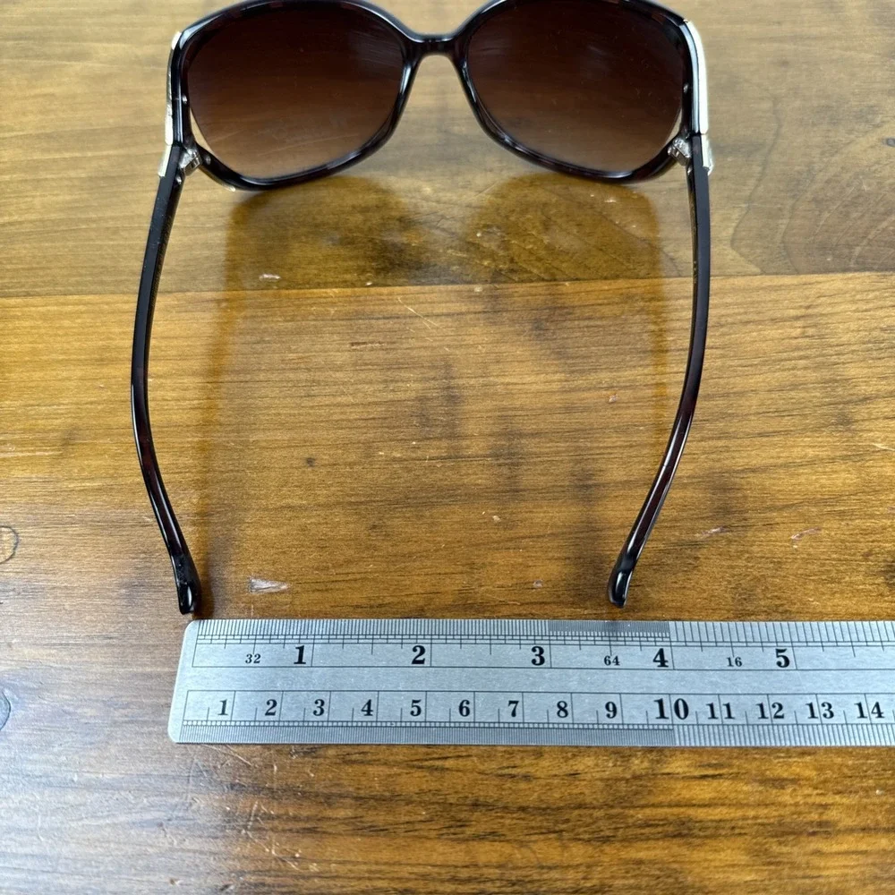 Jessica Simpson Oversized Rectangular Black Brown Tortoise Gold Sunglasses J5686